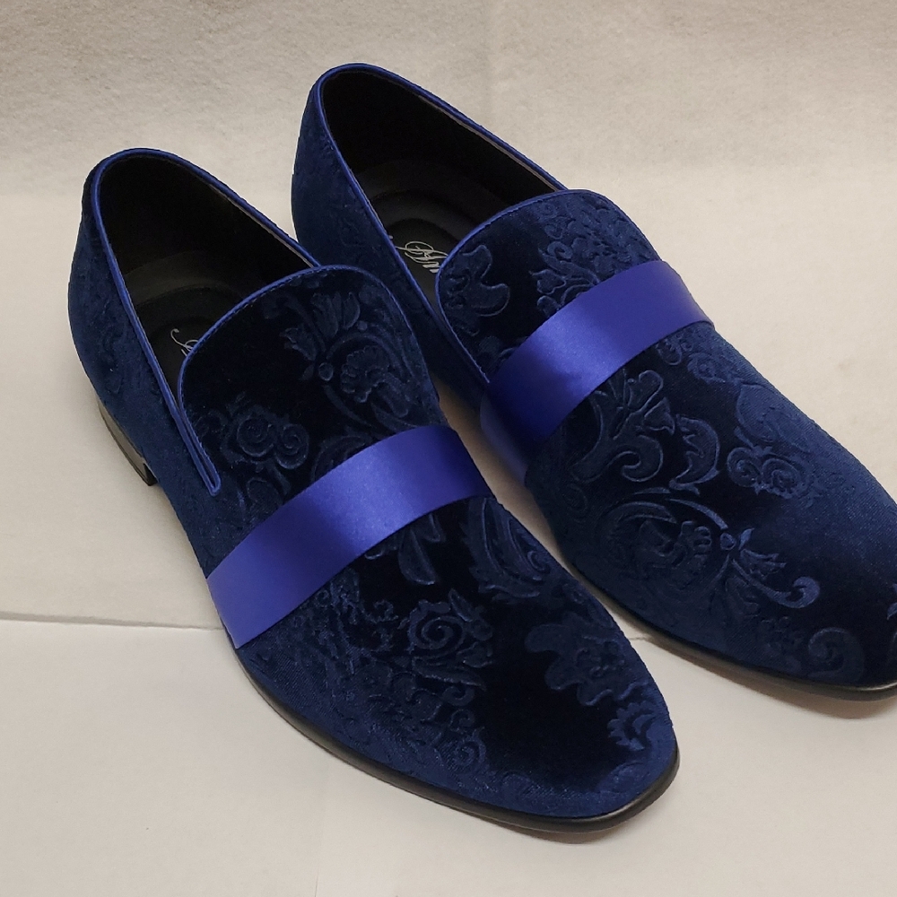 Elegant Blue Patterned Loafers